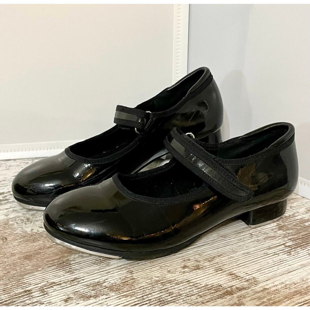 Children’s Tap Shoes Estimated Size 1